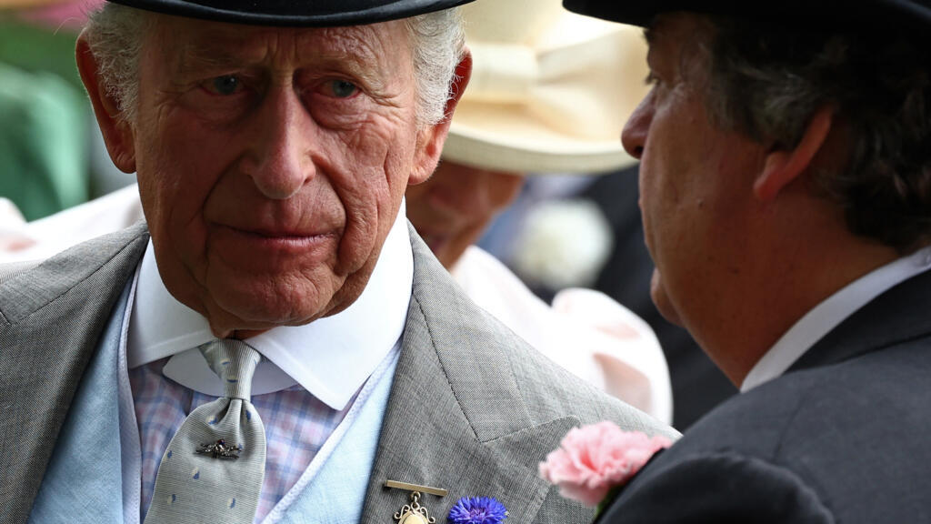 Kral Charles III, vergi beyanını açıklayarak şeffaflıkta çığır açıyor