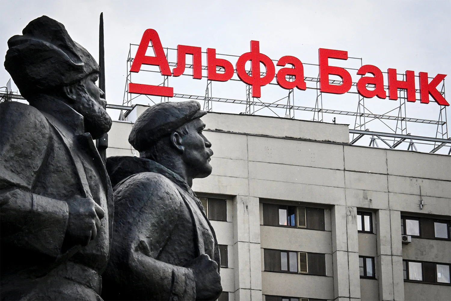Kremlin'in Kolay Parası Tükendi: Rusya'nın Savaş Ekonomisi Zorlanıyor