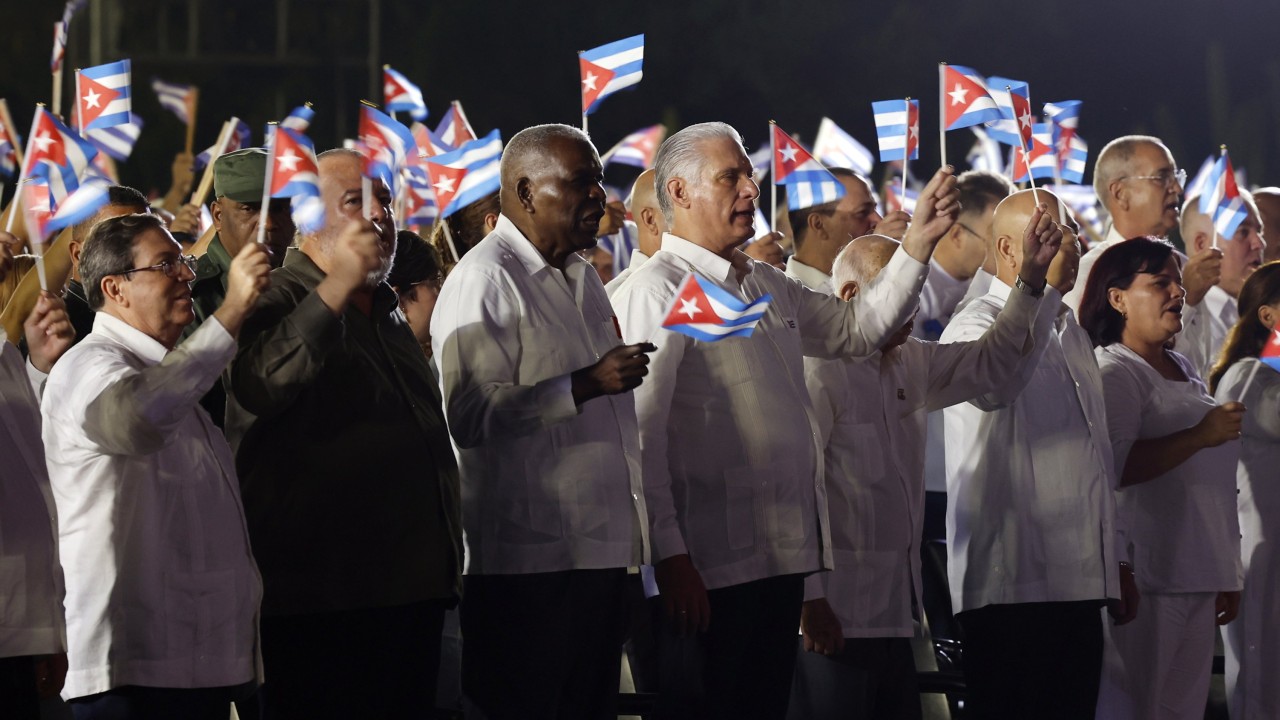 Küba Devrim Yıldönümünde Raul Castro'nun Yer Almaması Dikkat Çekti