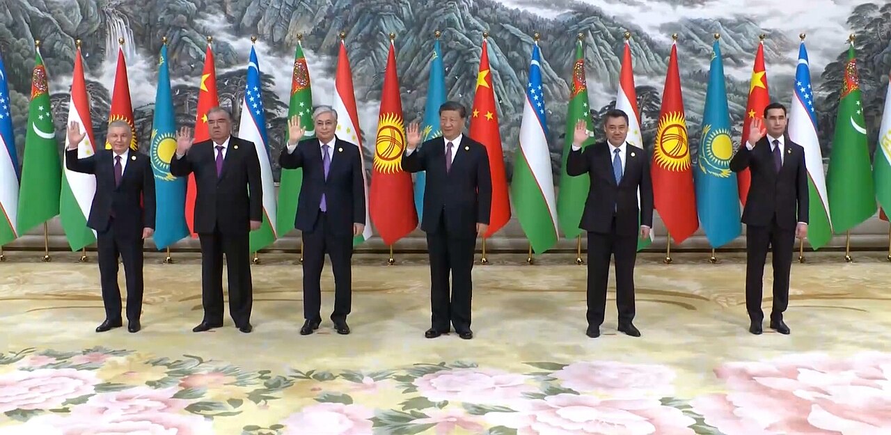 Küçük-Orta Güçleri Küçümsemeyin