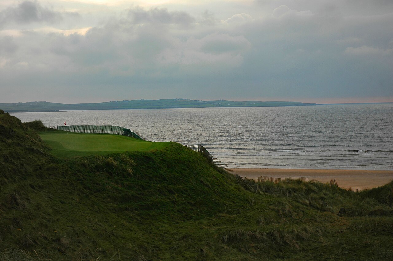 Küçük Salyangoz Trump'ın İrlanda Golf Planlarını Durdurdu