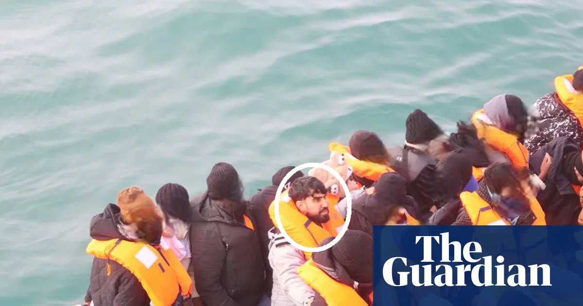 Kanaldaki bot yolculuklarında hayatı tehlikeye atan iki kişiye hapis cezası