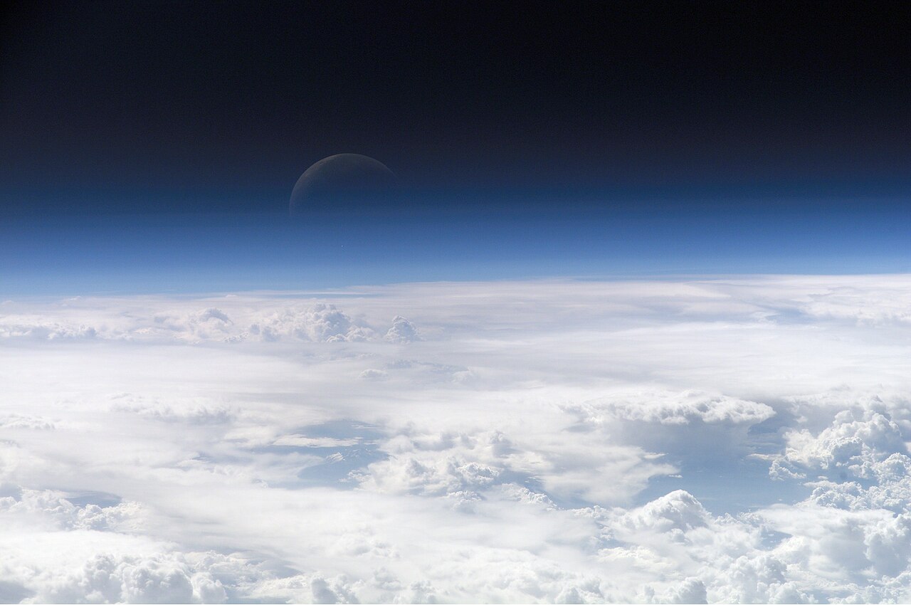 Küresel Isınma Yüzeyi Isıtırken Üst Atmosfer Neden Soğuyor