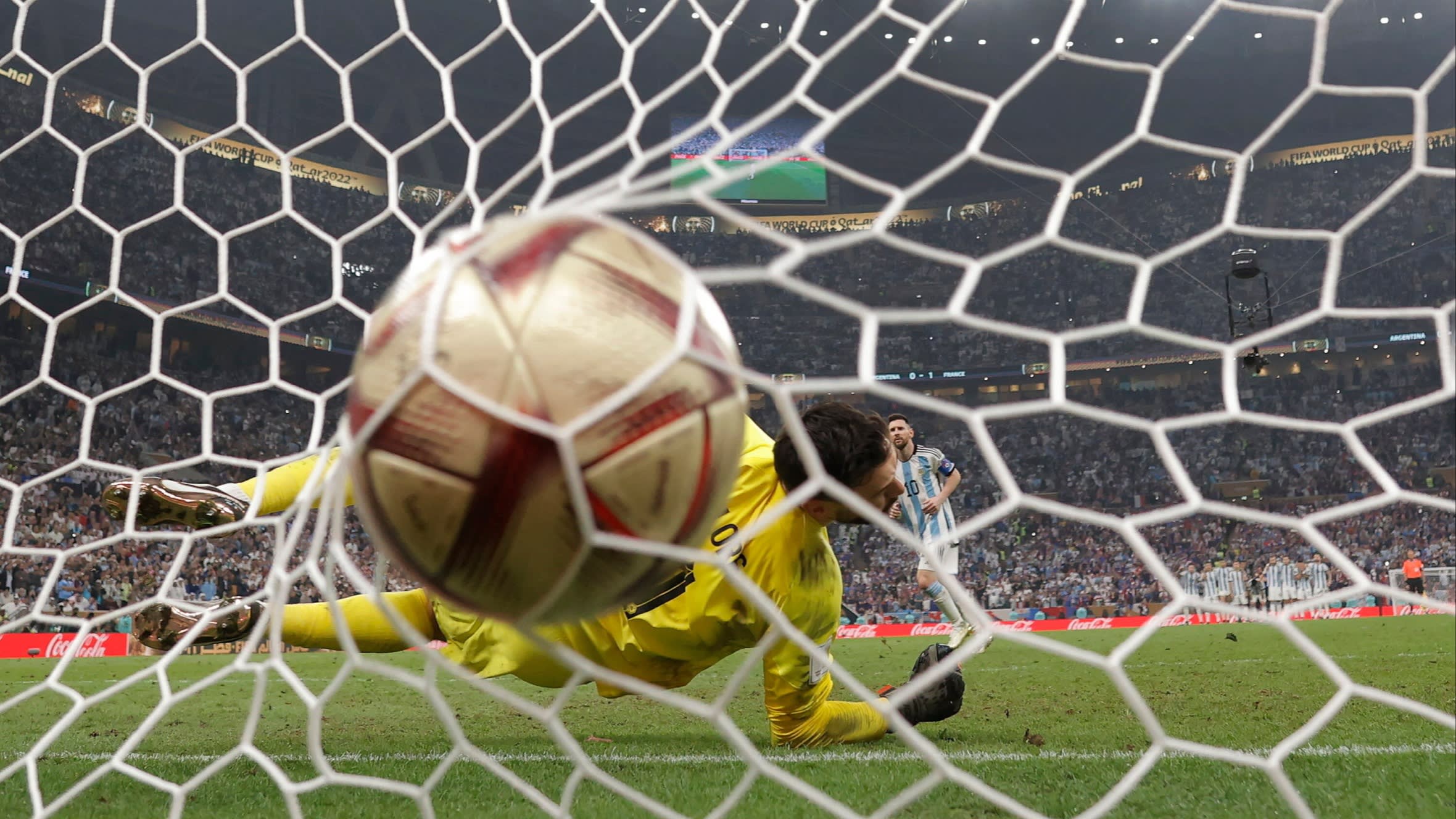 Kuzey İrlanda’nın Dünya Futbolundaki Gizli Gücü: Penaltıyı Kim Buldu