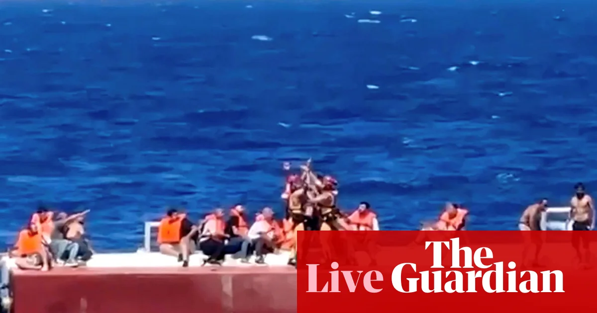 Kuzey Kıbrıs'ta feribot faciası: En az 7 ölü, 270 kişi taşıyordu