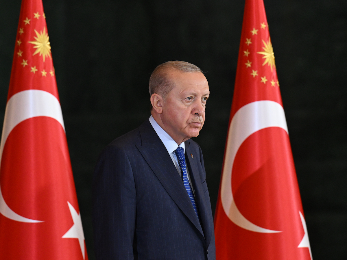 Kuzey Kıbrıs'ta batan yolcu gemisi için Türkiye tüm kaynakları seferber etti