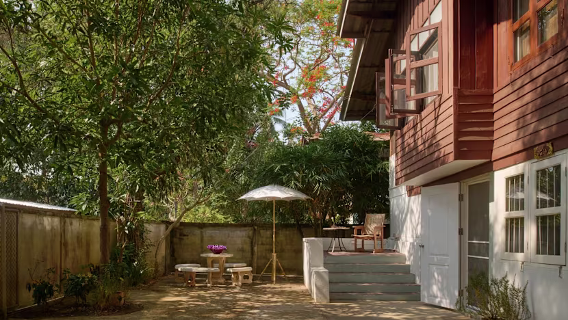 Kuzey Tayland'da Çocukluk Anılarına Dönüş: Narisa Watananun'un Chiang Mai Restorasyonu