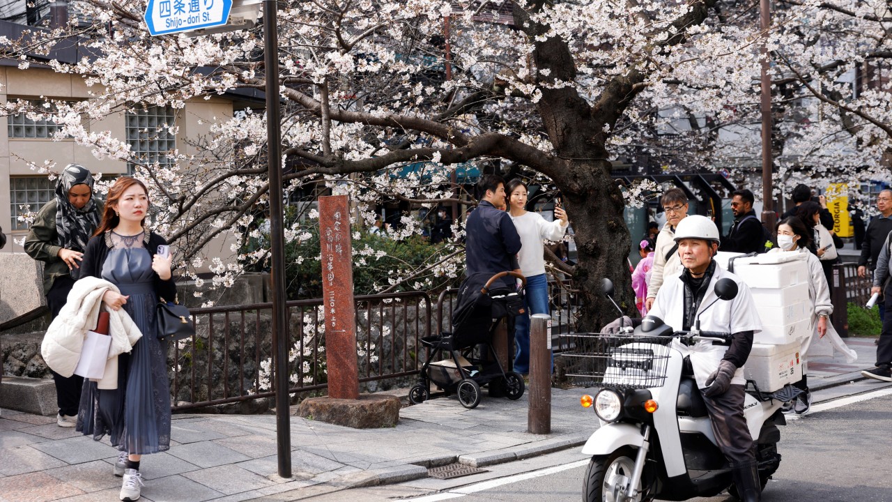 Kyoto'da Çinli turistlere haksız suçlama: Ziyaretçi sayısı düşerken aşırı turizm krizi büyüyor