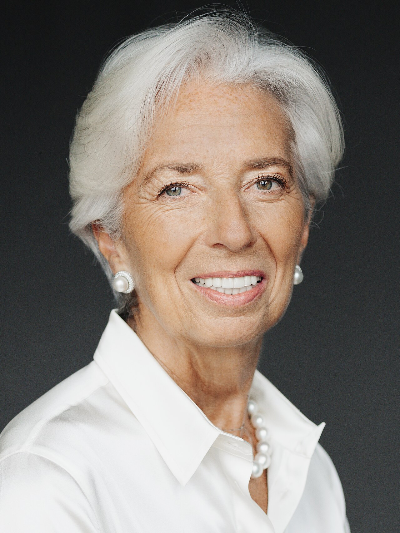 Lagarde erken görevden ayrılıp Fransız siyasetine girebilir