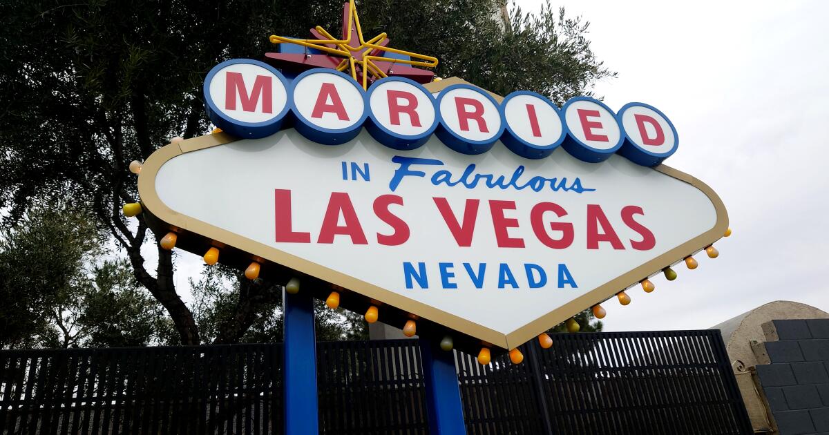 Las Vegas'ta çok eşlilik tuzağı: Kumar borcu için birden fazla erkekle evlendi
