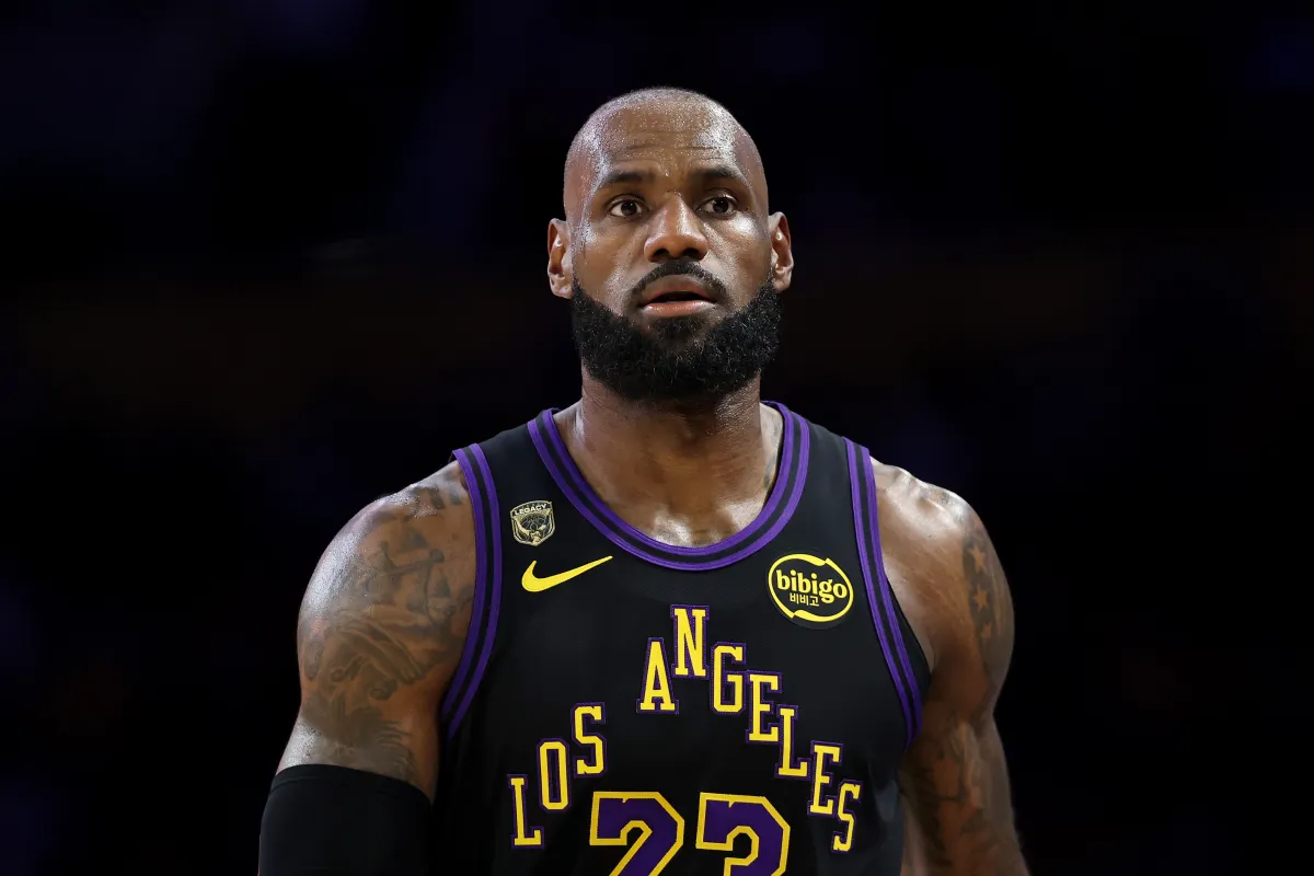 LeBron James Lakers'a Dönüyor: NBA'de 24. Sezona Doğru