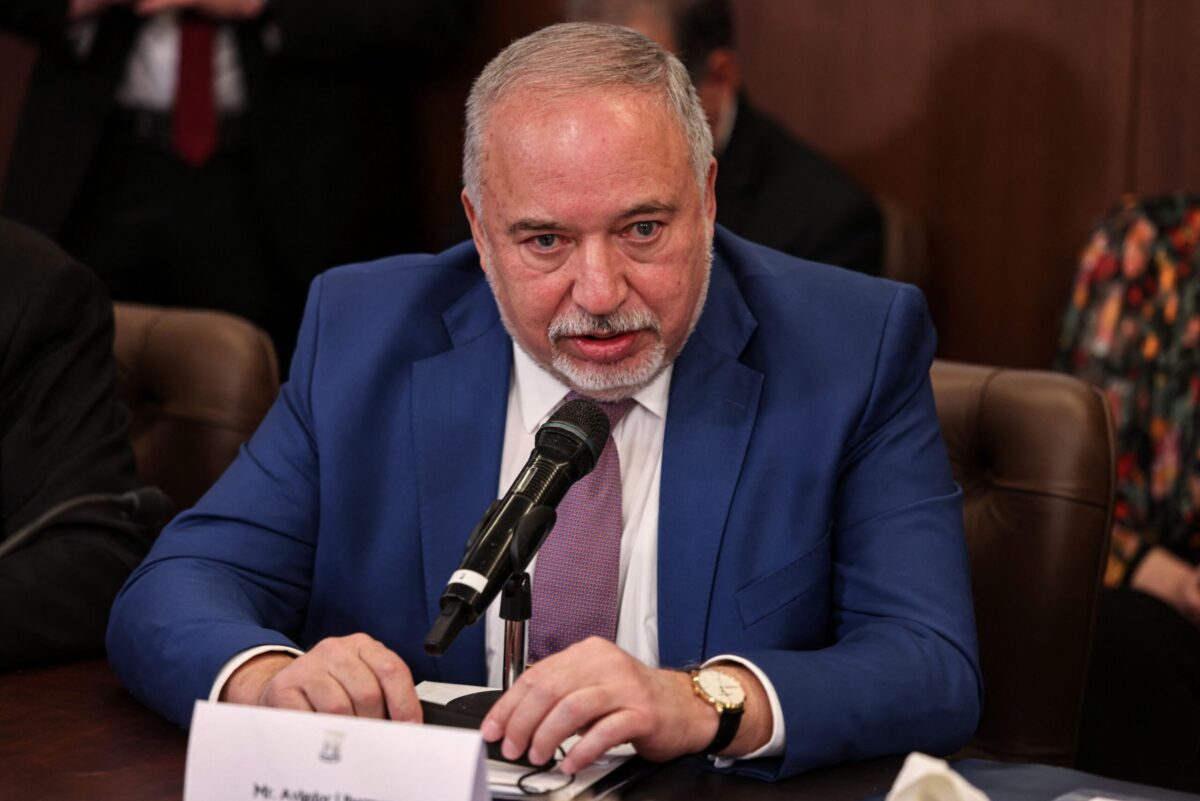 Liberman'dan Katz'a sert suçlama: İstifa etmeli
