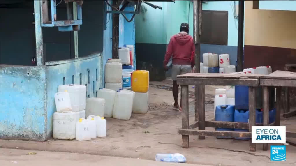 Libreville su kıtlığıyla boğuşuyor: Gabon'da olağanüstü hal