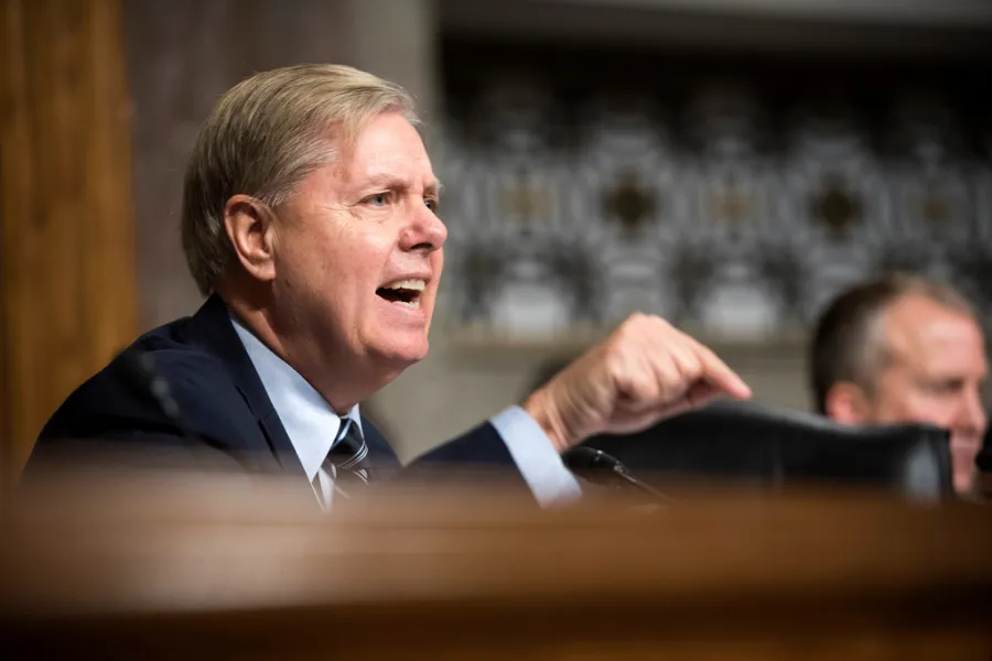 Lindsey Graham'ın Mirası: Savaş Çığırtkanlığından Diplomasi Köprüsüne