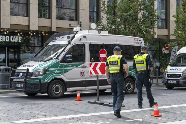 Litvanya'da Kuran yakma ve cami olayı göç tartışmalarını alevlendirdi