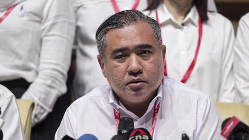 Loke: Najib ev hapsine başlayana kadar bakan kalacağım