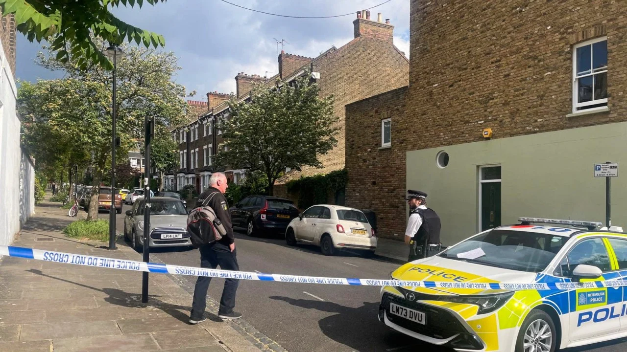 Londra mahkemesi, İngiltere Başbakanı'na ait evleri kundaklayan 2 sanığı suçlu buldu