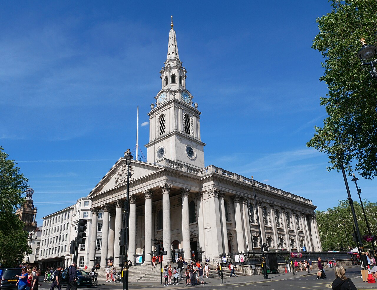 Londra'nın Tarihi Kilisesi St Martin-in-the-Fields 300. Yılını Kutluyor