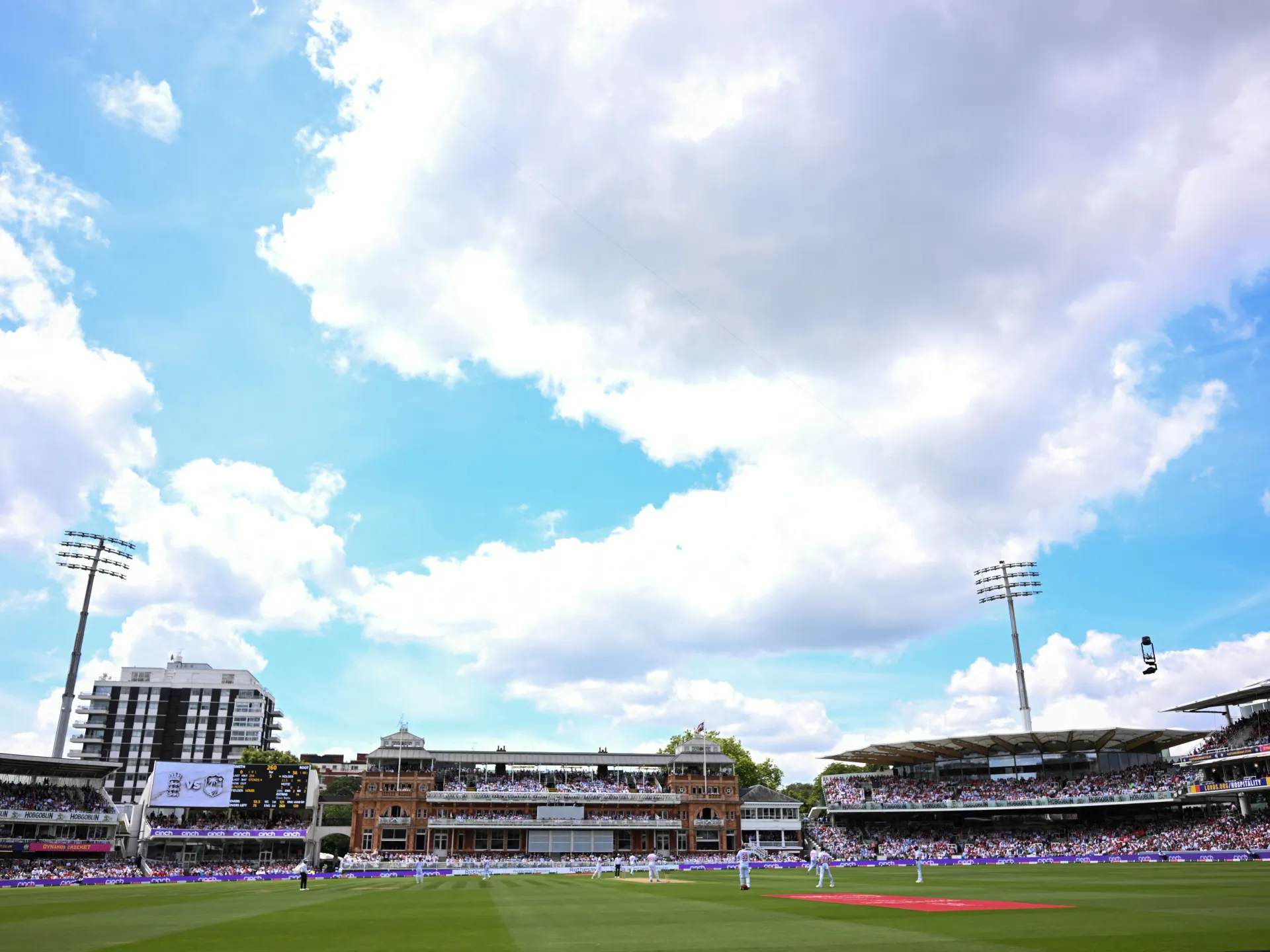 Lord's Kriket Sahası'nda Tarihi Kadın Test Maçı: İngiltere-Hindistan Karşılaşması