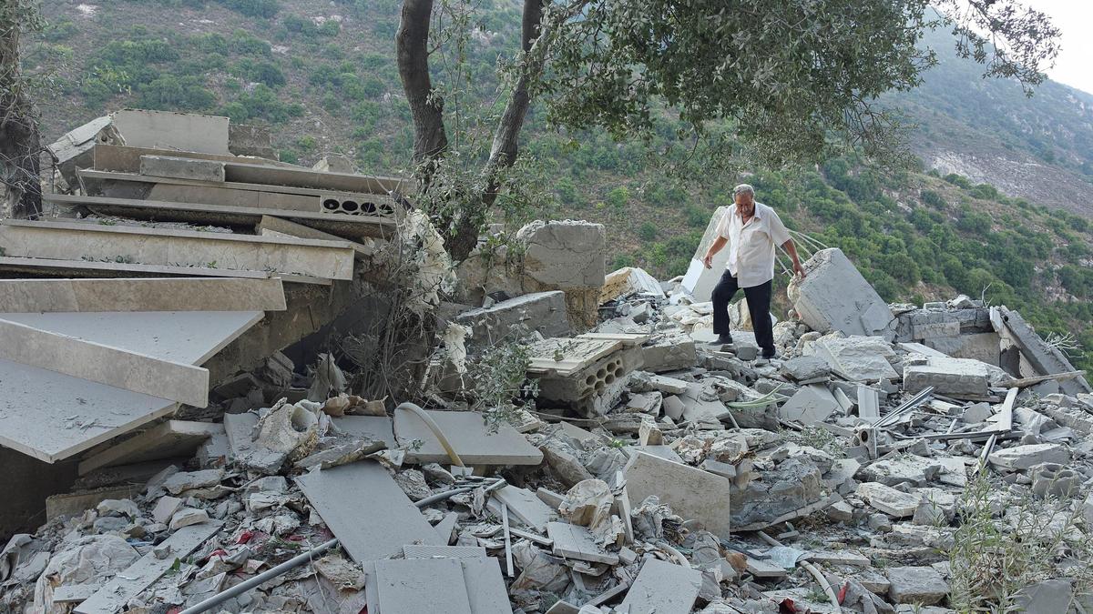 Lübnan Cumhurbaşkanı'ndan ABD'ye çağrı: İsrail saldırılarında 7 ölü