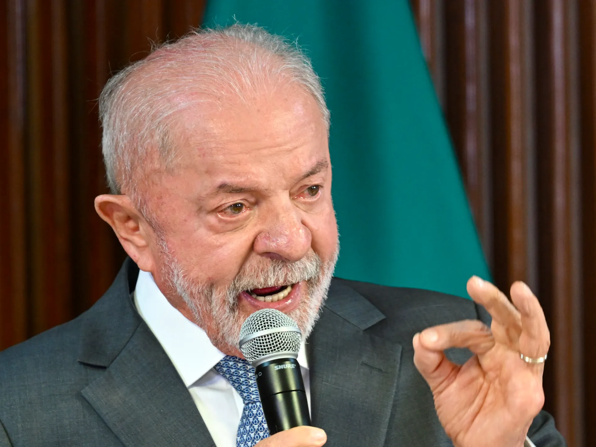 Lula: Brezilya Trump'ın gümrük vergilerini kabul edemez