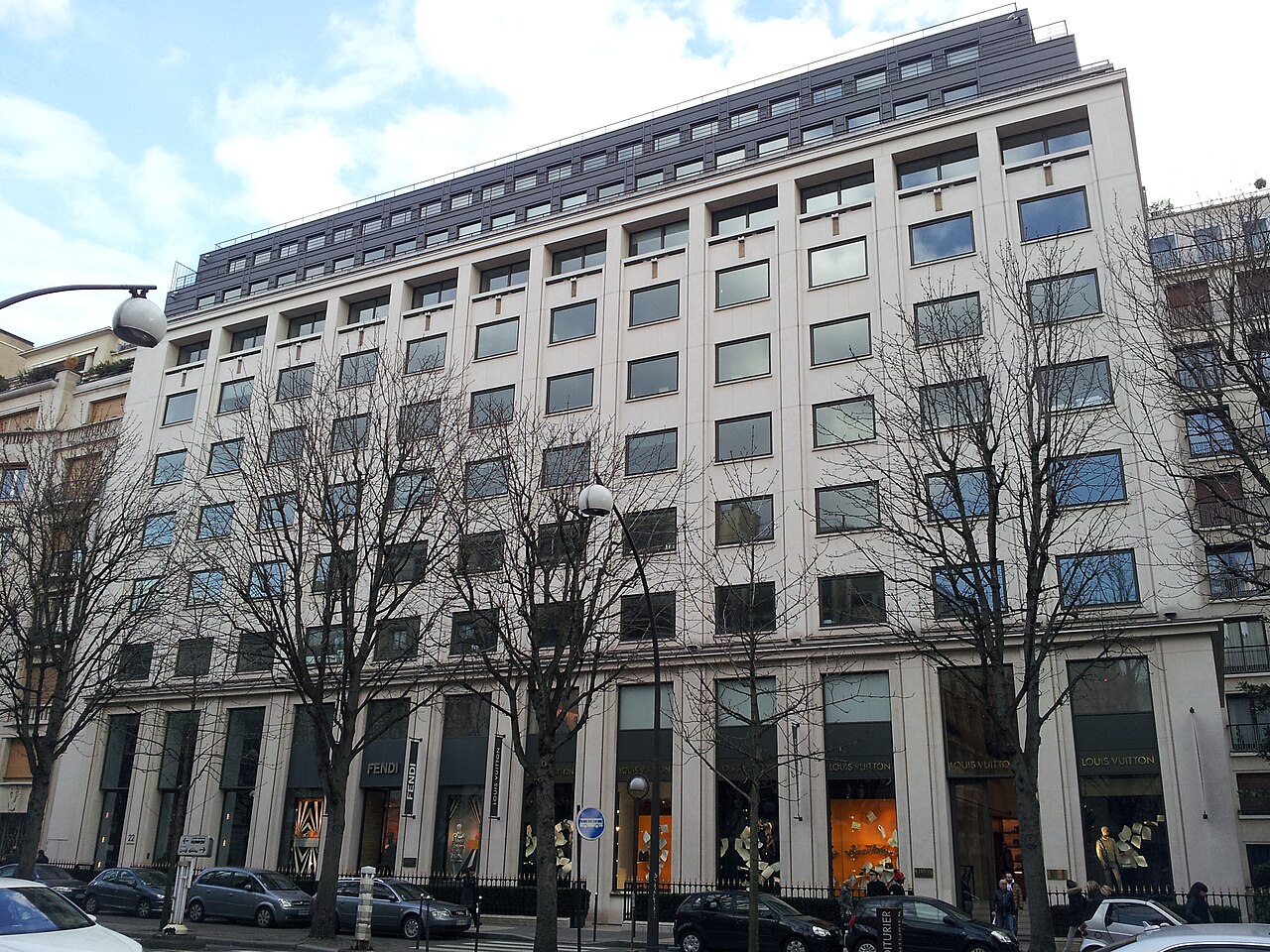 LVMH'nin Çin Satışları Çift Haneli Düştü