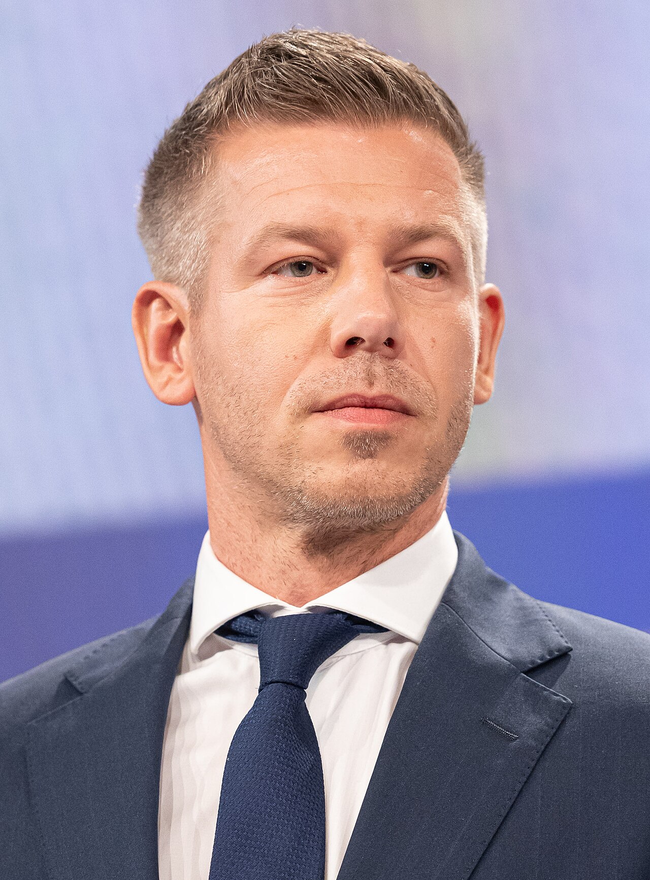 Macaristan'da Yeni Dönem: Péter Magyar Hükümeti Yolsuzlukla Mücadelede Hız Kesmiyor