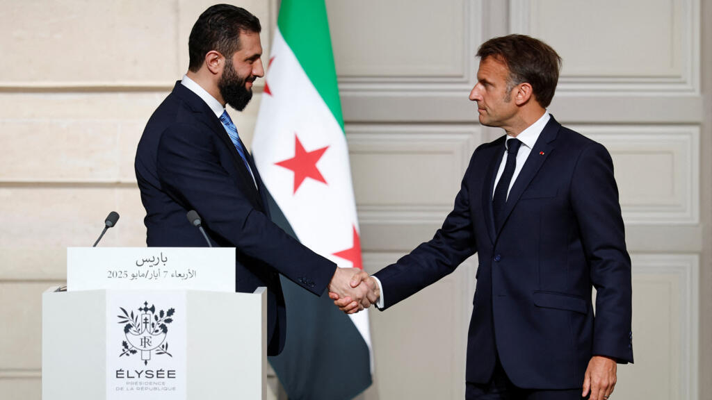 Macron, Esad sonrası Suriye'ye giden ilk Batılı lider olacak