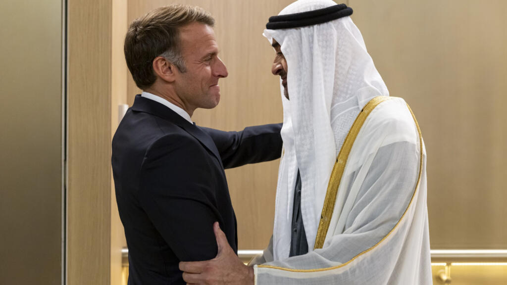 Macron Körfez'den dizel anlaşmalarıyla döndü: Fransa'da yakıt fiyatları krizi