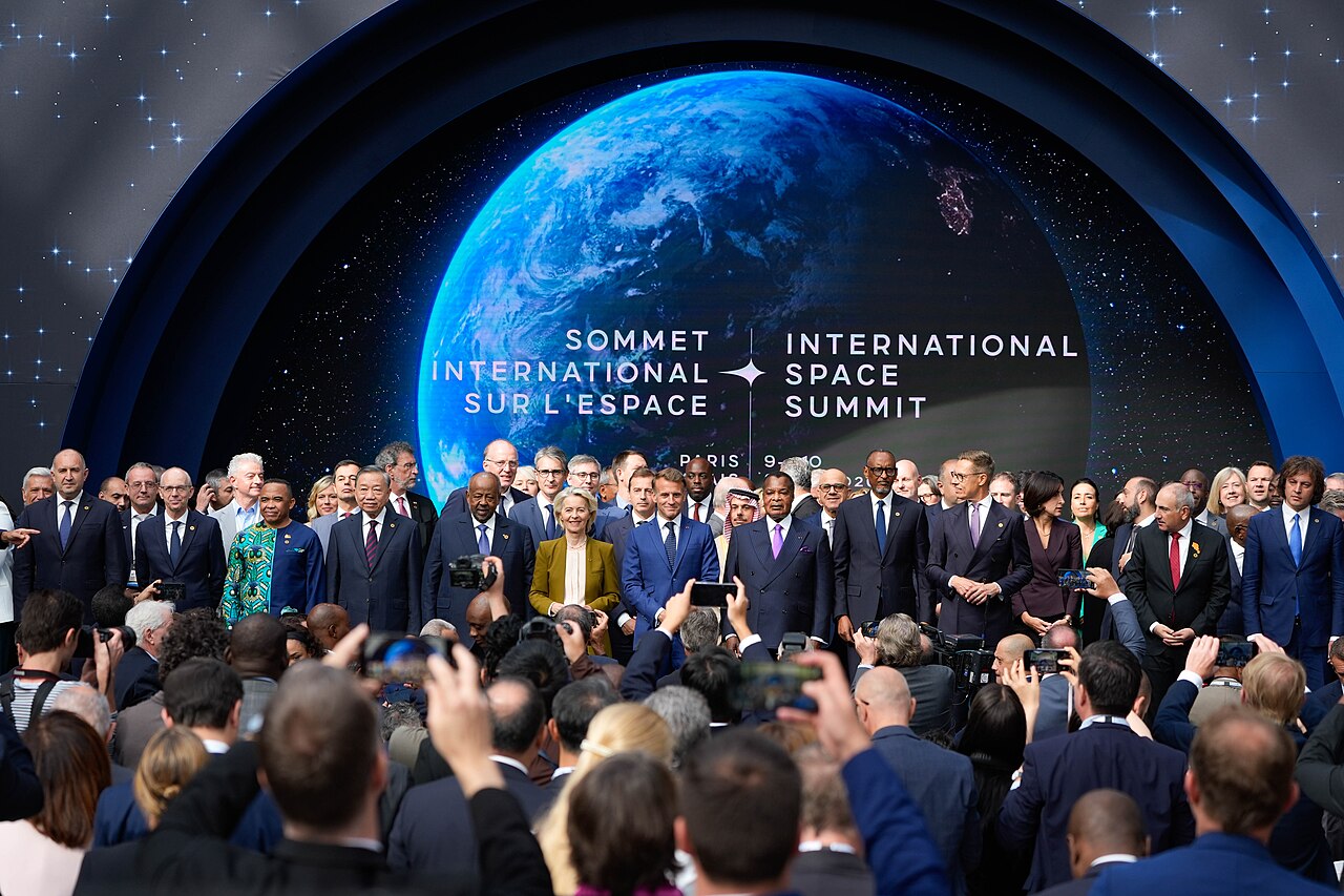 Macron uzay zirvesi: Katılım düşük, hedef Avrupa'nın uzaydaki gücü