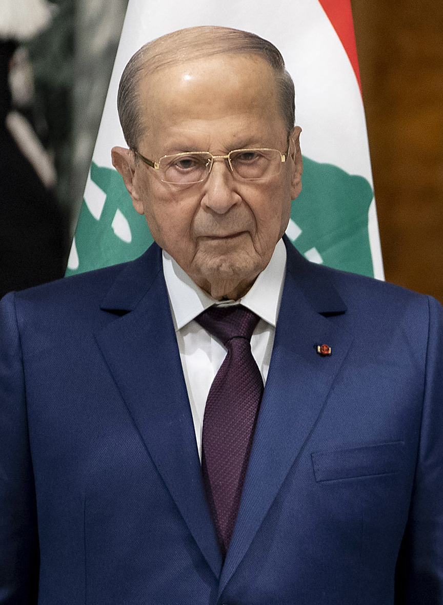 Macron ve Aoun'dan Lübnan Ordusuna Destek Görüşmesi