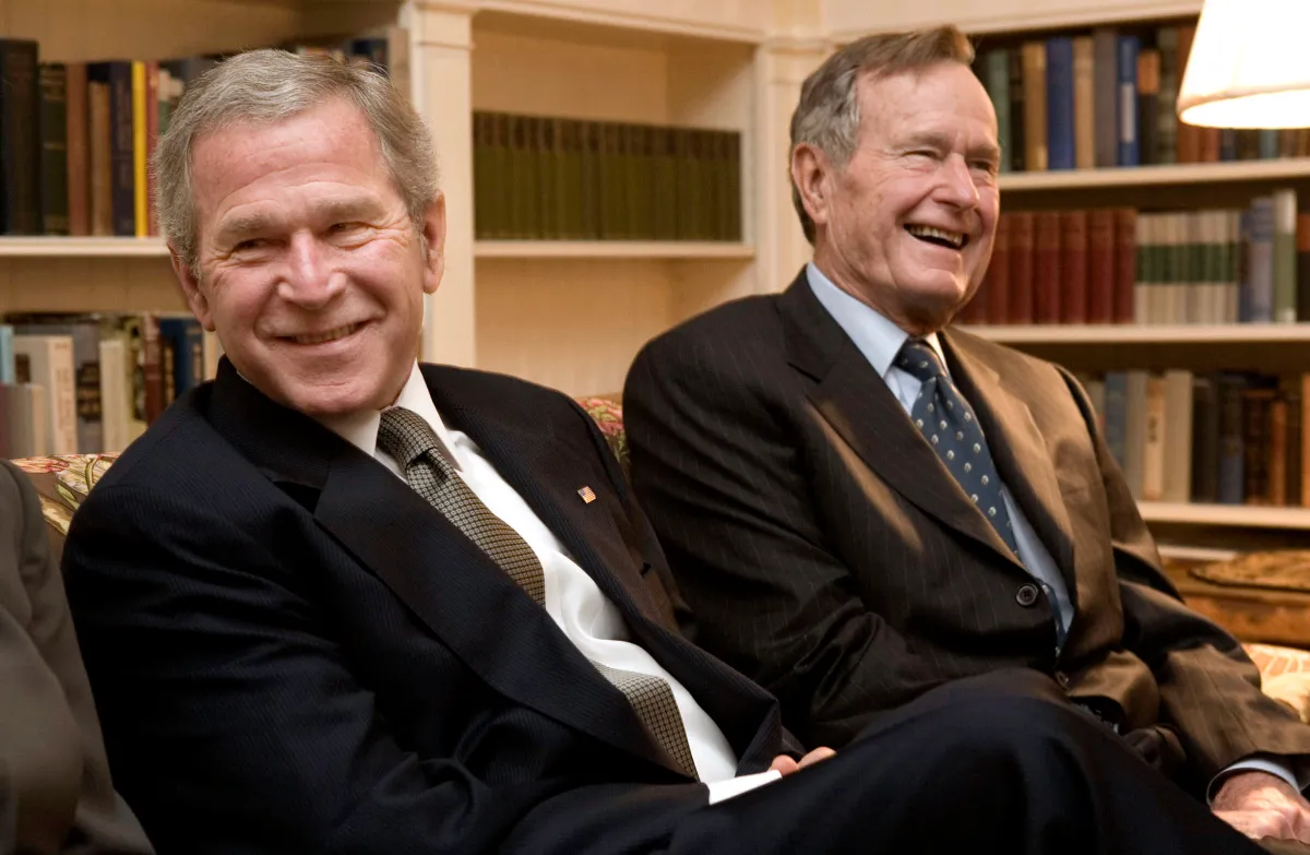 MAGA'nın Texas'ta Bush Sorunu: Gelenekçi Cumhuriyetçiler Seçimin Kaderini Belirleyebilir