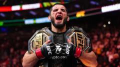 Mahachev rekor kırdı: UFC tarihinin en iyisi