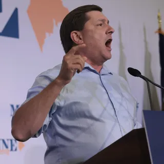 Maine'de Demokratlar Collins'in Karşısına Jackson'ı Çıkardı
