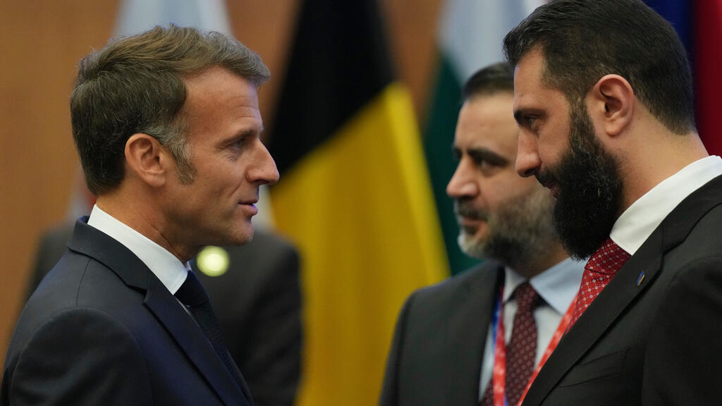 Makron Suriye'ye gidiyor: Esad sonrası ilk Batılı lider ziyareti