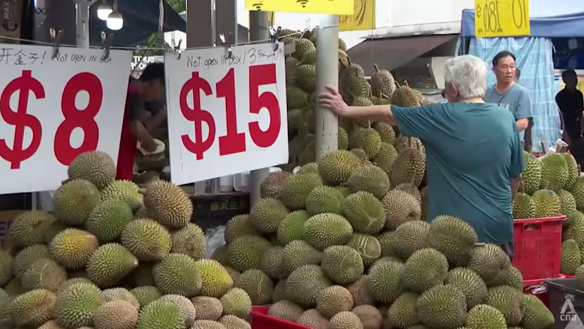 Malezya'dan düşük kaliteli daha az durian geliyor