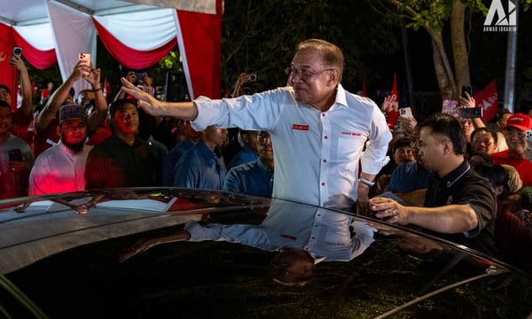 Malezya Eyalet Seçimleri: Müttefikler Yine Rakipler