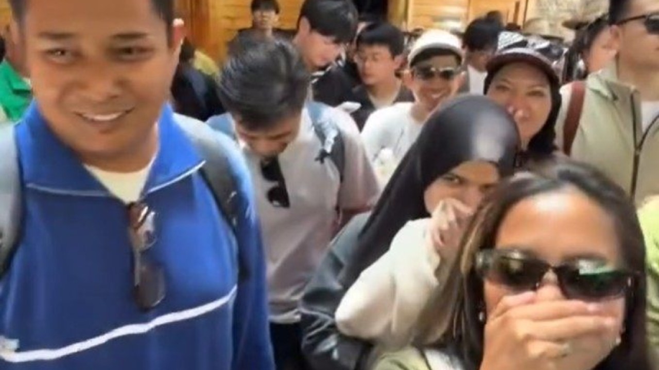 Malezyalı Turistler Çin'de Tepki Çekti: Filipinler'de Okul Saldırısı