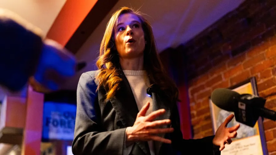 Mallory McMorrow, Michigan Senato yarışından çekildi