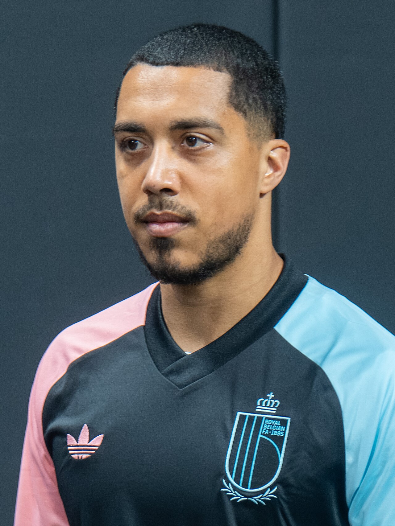 Man United, Tielemans ile 5 Yıllık Sözleşme İmzaladı