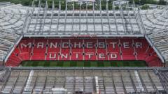 Man Utd 90 milyon sterlin daha borçlandı: borç 1.1 milyar sterlini aştı