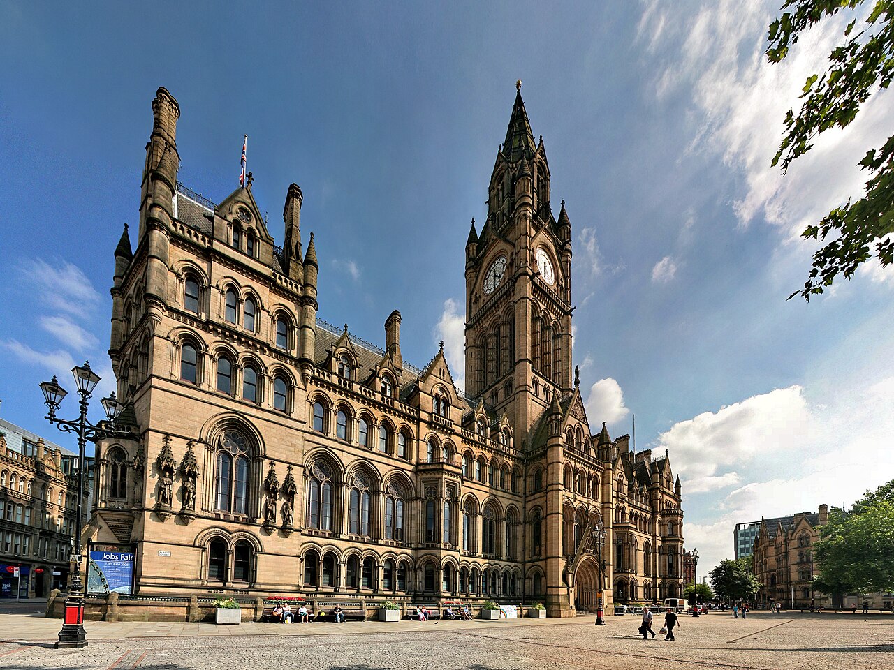 Manchester Belediye Adaylarına BAE İnsan Hakları Uyarısı