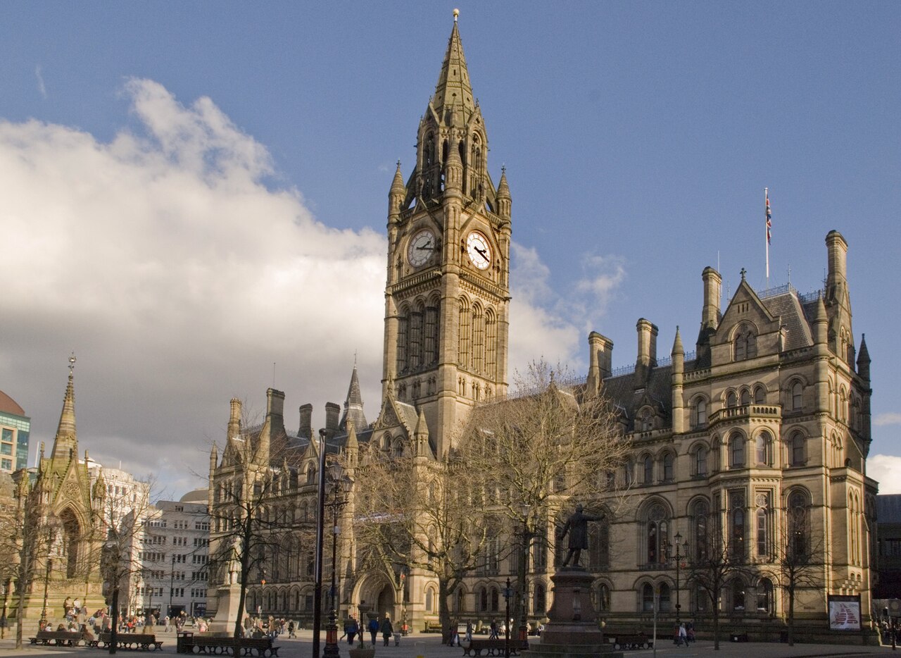 Manchester Belediye Başkanlığı: Burnham Sonrası Yarış