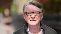 Mandelson dosyaları yanıtsız bıraktı: Eski bakanın ABD büyükelçiliği sürecinde sır perdesi aralanıyor