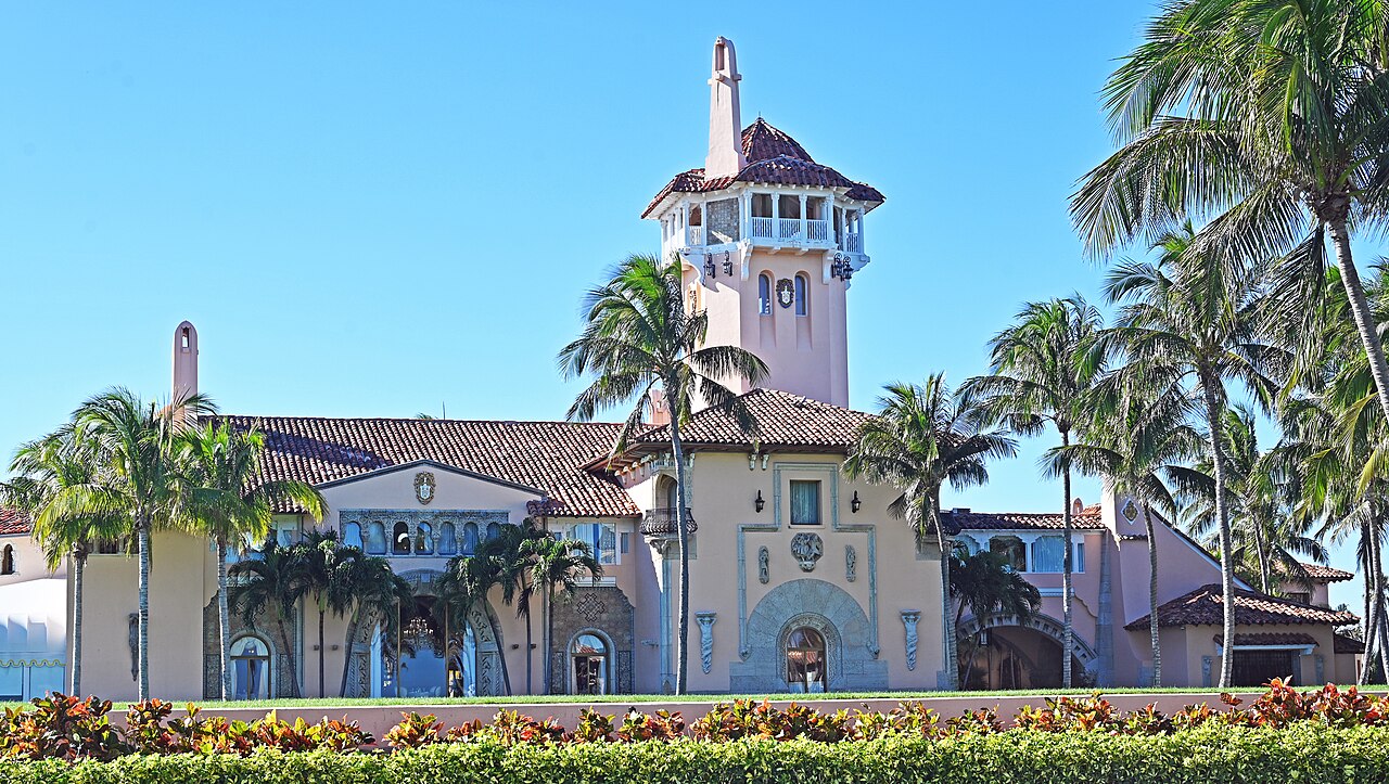Mar-a-Lago’nun Cenneti: Hannity’nin Lindsey Graham’ı Gönderdiği Yer