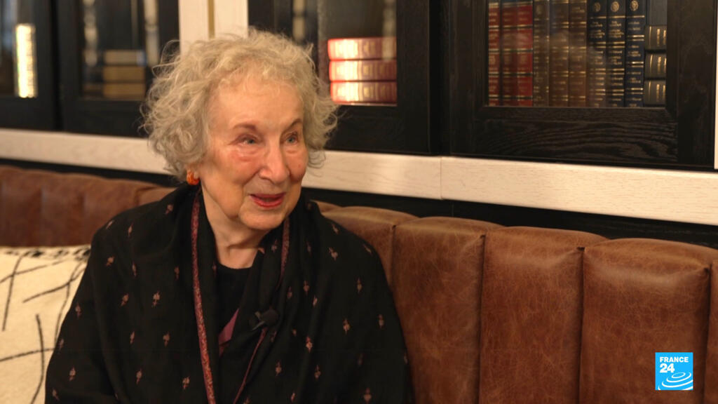 Margaret Atwood: 'Damızlık Kızın Öyküsü' Artık Kurgu Değil