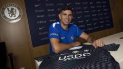 Martinez, Chelsea-Villa arasındaki 4 yılda 8. transfer