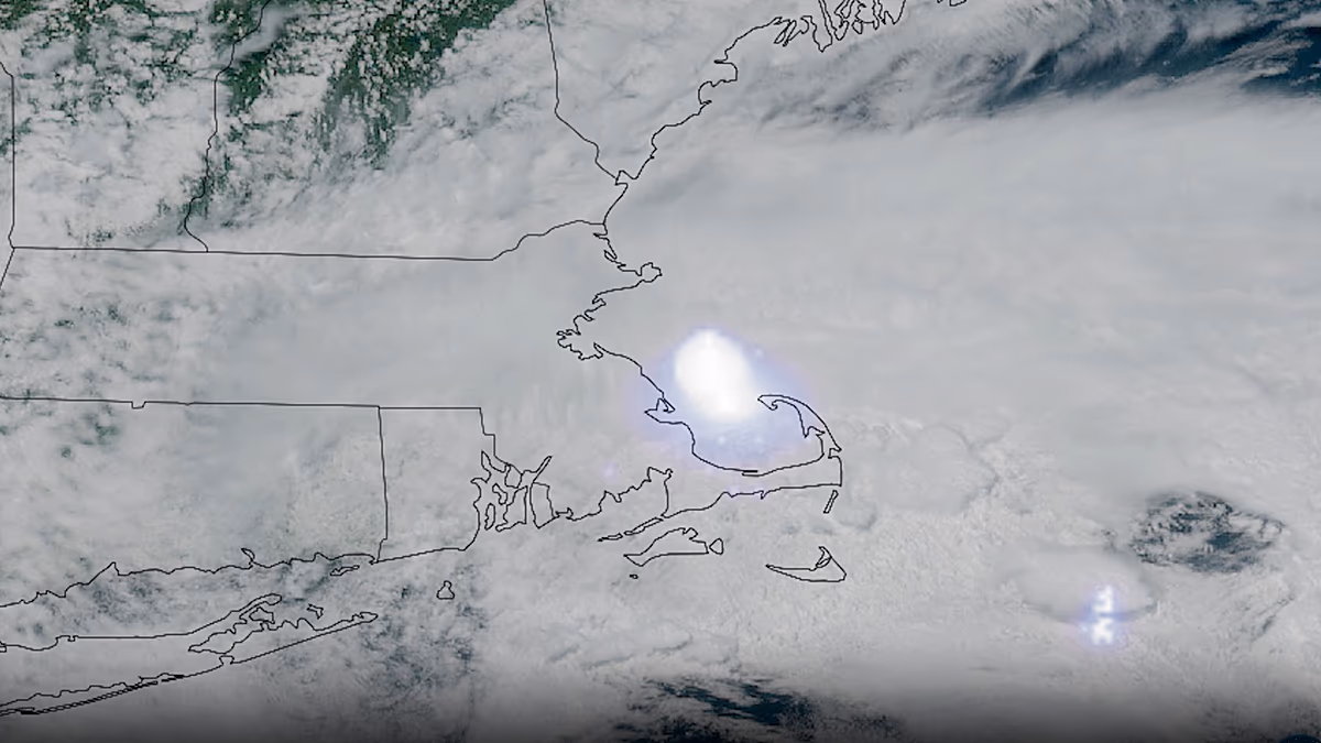 Massachusetts'te Göktaşı Patlaması: 'Bir Titreşim Hissettim