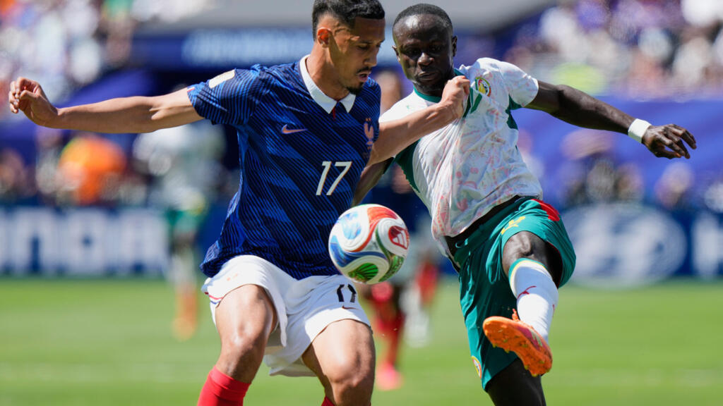 Mbappe çifte golle Fransa'ya galibiyeti getirdi