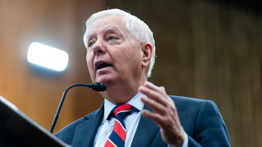McMaster, Lindsey Graham'ın koltuğu için Senato atamasını duyuruyor